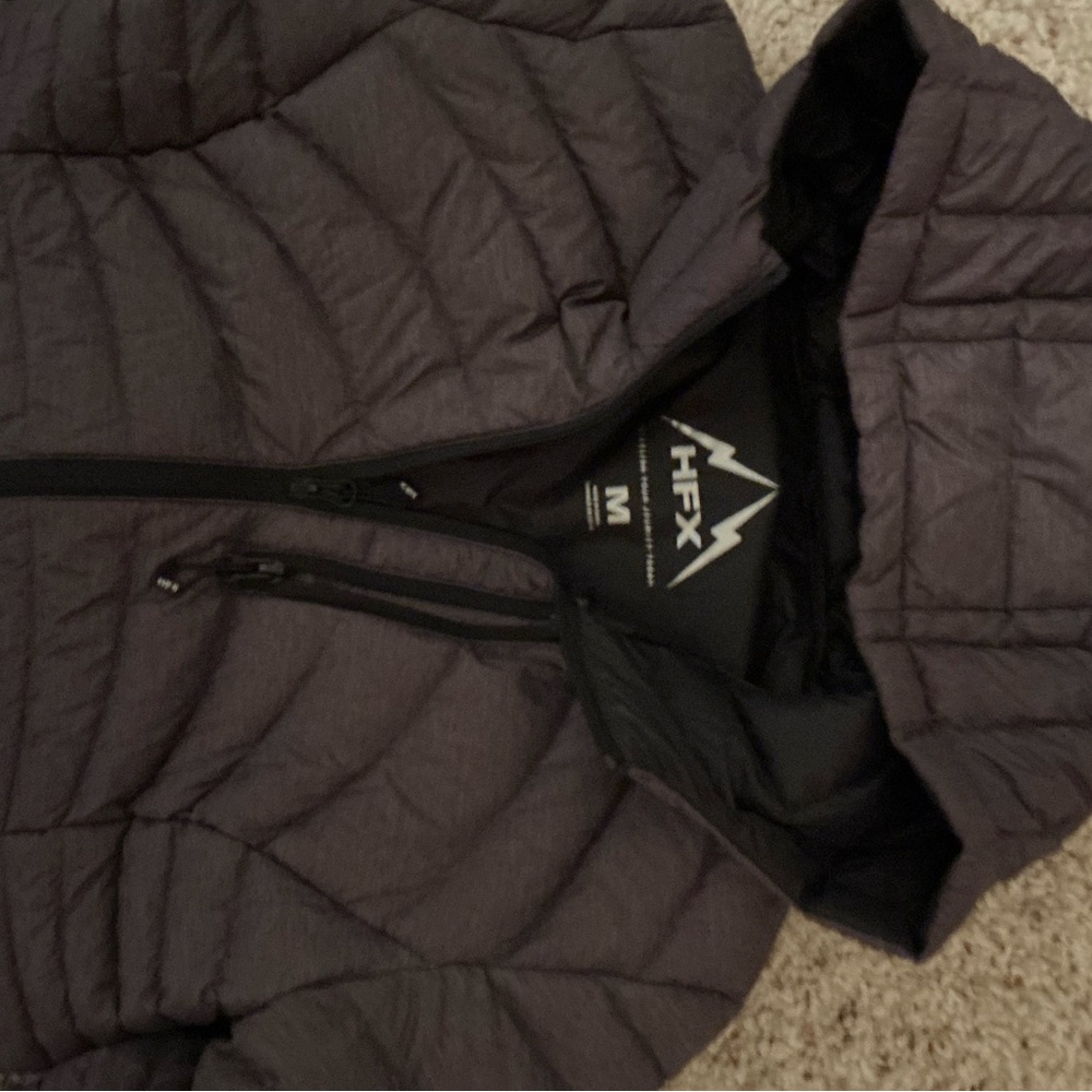 Puffer Jacket - Picture 6 of 7